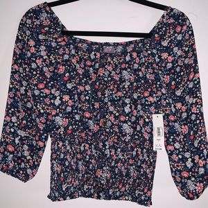 Cute flowery shirt